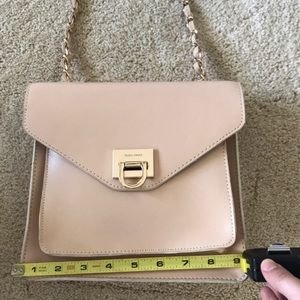 Ivanka Trump nude purse
